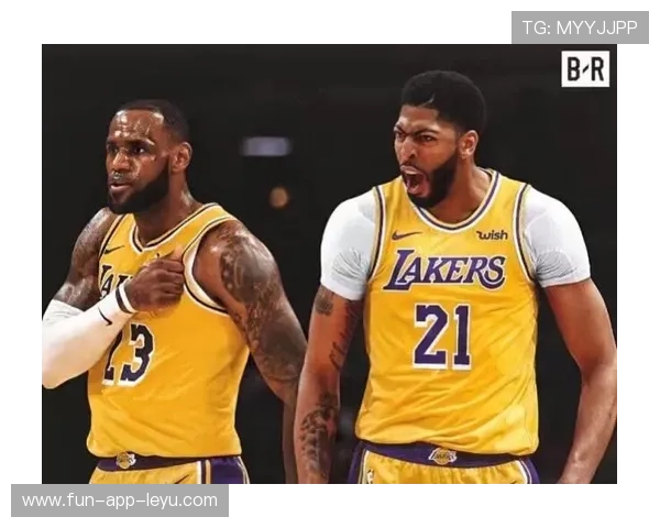 戴维斯替补觉醒，豪门争相出手合同